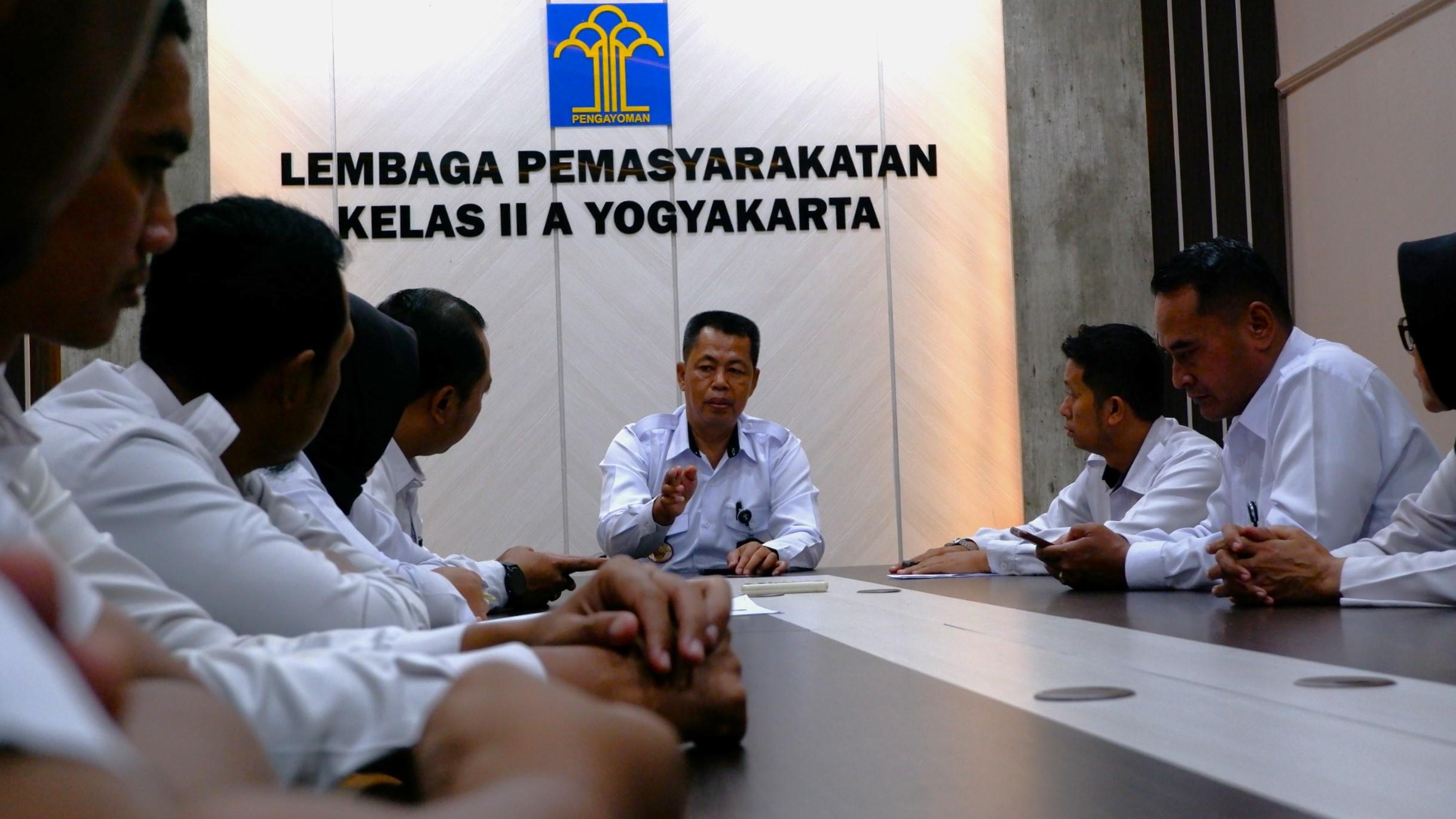 Rapat Struktural 2