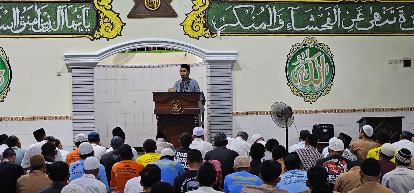 Taraweh Perdana 2025